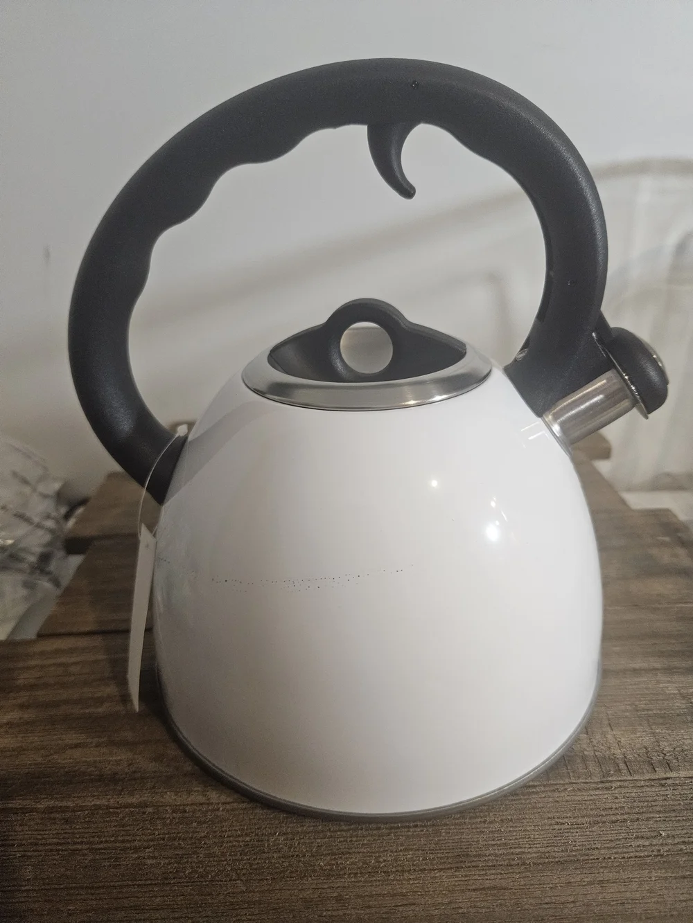 Pinkies Up Whistling Tea Kettle White/black New In Box.